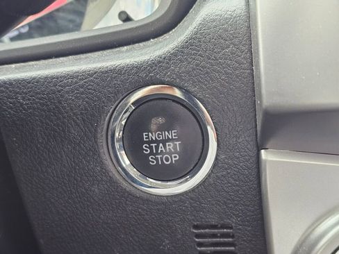 Used 2019 Toyota 4Runner Limited AWD/4WD image 40