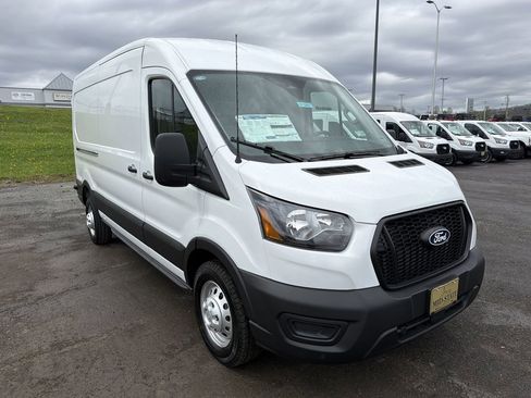 New 2026 Ford Transit 250 148 Medium Roof Extended AWD image 3