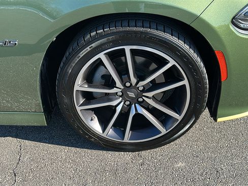 Used 2023 Dodge Charger R/T w/ Plus Group image 9