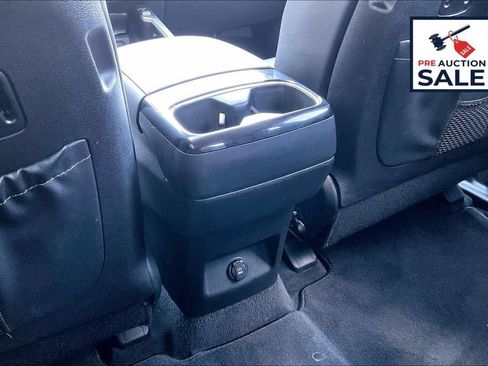 Used 2025 Kia Telluride S FWD image 34