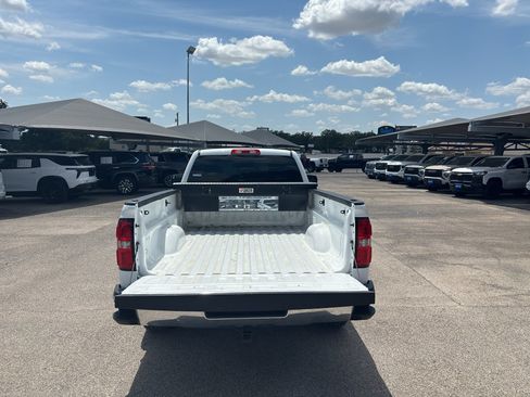 Used 2018 GMC Sierra 1500 2WD Regular Cab image 7