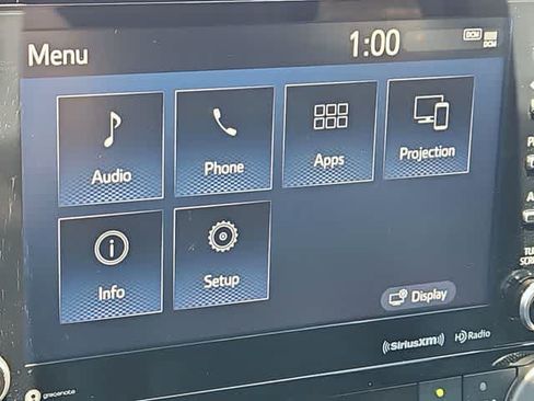 Used 2022 Toyota Highlander XLE FWD image 25