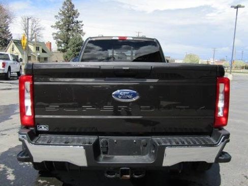 Used 2024 Ford F450 XLT w/ FX4 Off-Road Package image 5