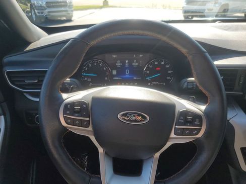 Used 2023 Ford Explorer Timberline w/ Timberline Technology Package image 11