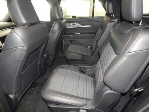 New 2025 Ford Explorer ST-Line w/ Premium Package image 14