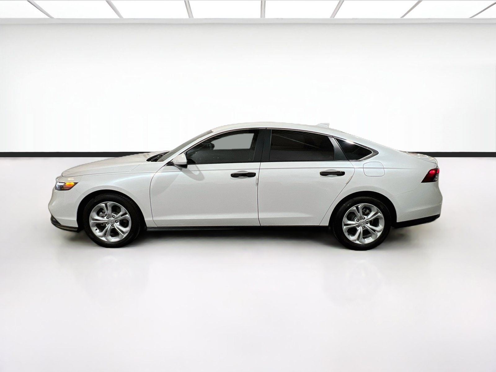 Used 2024 Honda Accord LX image 21