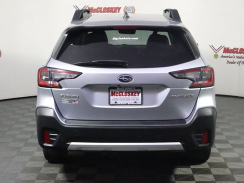 Used 2020 Subaru Outback Limited AWD/4WD image 6