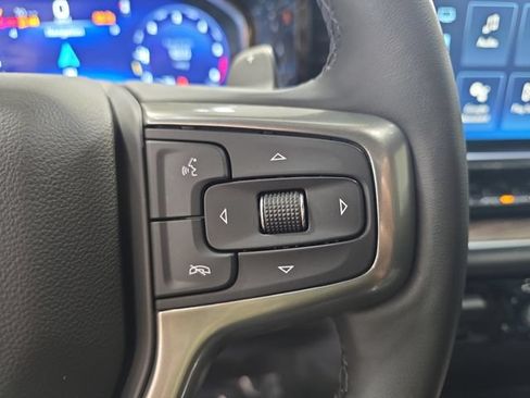 Used 2023 Chevrolet Silverado 1500 LT w/ Safety Package AWD/4WD image 21