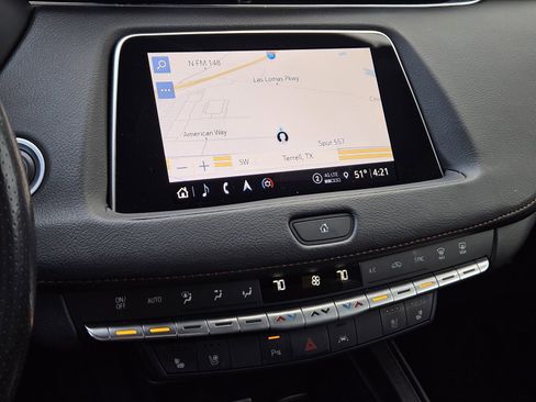 Certified 2023 Cadillac XT4 Sport AWD/4WD image 20