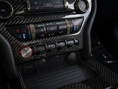 Used 2020 Ford Mustang Shelby GT500 w/ Technology Package RWD image 52
