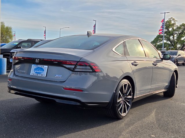 New 2026 Honda Accord Touring image 4