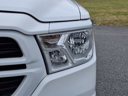 Used 2020 RAM 1500 Big Horn AWD/4WD image 9