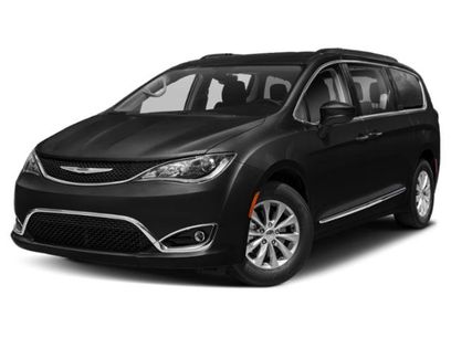 Certified 2020 Chrysler Pacifica Touring-L Plus w/ Tire & Wheel Group