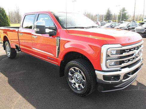 Used 2023 Ford F250 Lariat w/ Lariat Ultimate Package AWD/4WD image 1