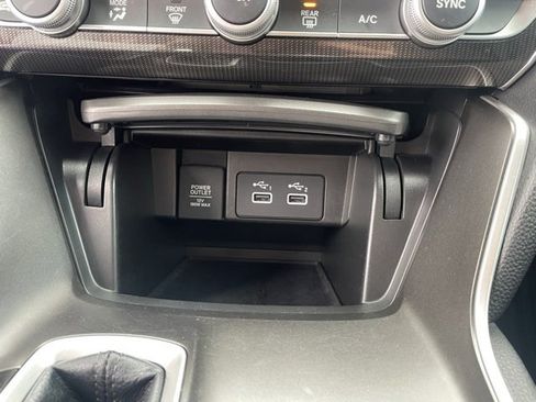 Used 2022 Honda Accord Sport image 12
