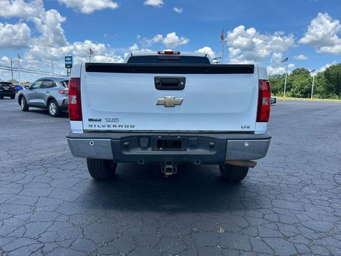 Used 2009 Chevrolet Silverado 1500 LTZ w/ Safety Package RWD image 18