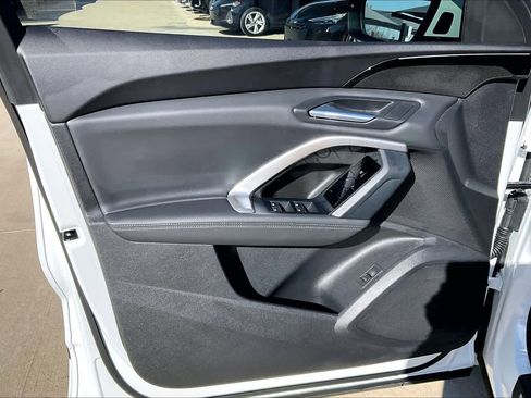 Certified 2025 Audi Q5 Premium w/ Convenience Package image 20