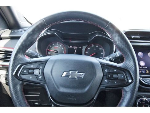 Used 2023 Chevrolet TrailBlazer RS w/ Convenience Package FWD image 16