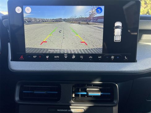 New 2025 Ford Maverick XLT w/ XLT Luxury Package image 3