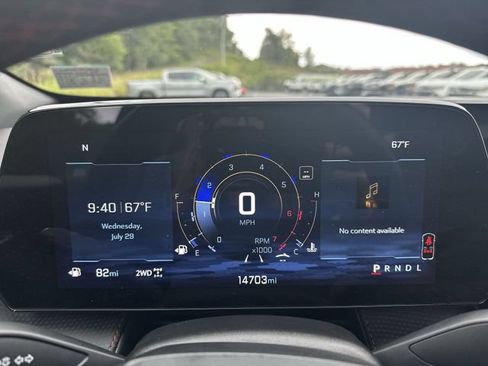 Certified 2025 Chevrolet Equinox RS w/ Safety and Technology Package AWD/4WD image 13