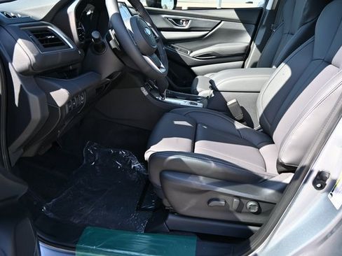 New 2025 Subaru Ascent Limited image 22
