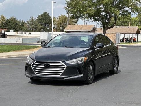 Used 2018 Hyundai Elantra SEL image 9