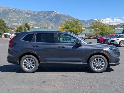 New 2026 Honda CR-V EX image 2