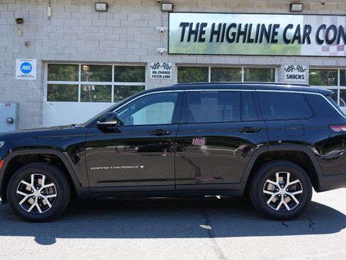 Used 2024 Jeep Grand Cherokee L Limited w/ Luxury Tech Group II AWD/4WD image 4