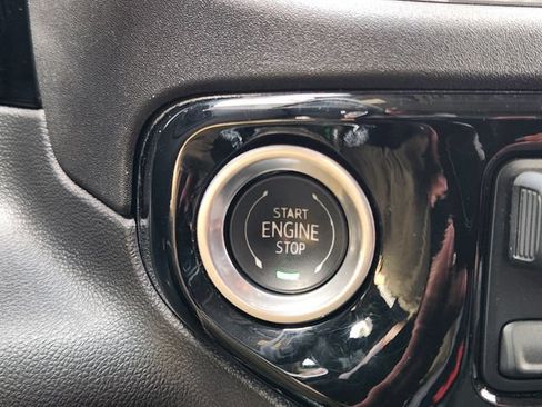 Used 2024 GMC Sierra 1500 Elevation AWD/4WD image 14
