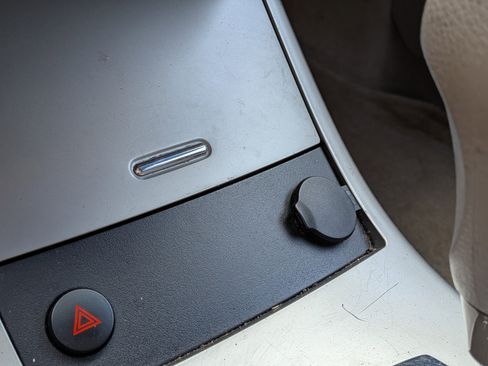 Used 2005 Nissan Altima 2.5 S w/ (S02) Side Airbags Pkg image 26