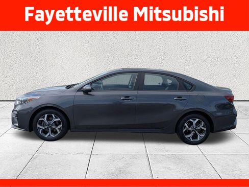 Used 2021 Kia Forte LXS FWD image 6