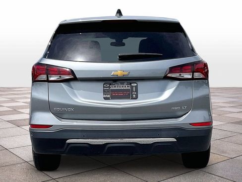 Used 2024 Chevrolet Equinox LT AWD/4WD image 4