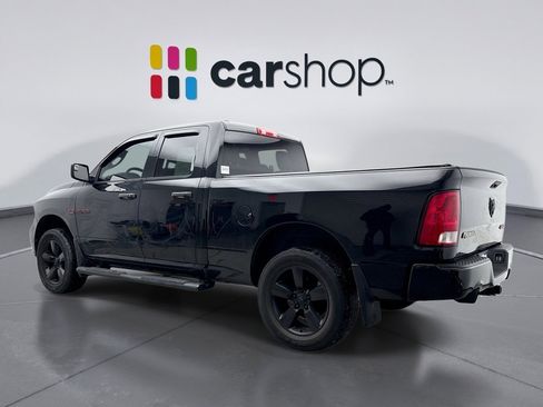 Used 2018 RAM 1500 Express w/ Black Ram 1500 Express Group image 3
