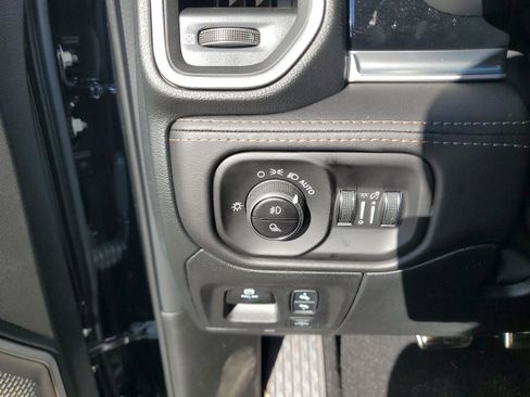 New 2026 Jeep Wrangler Sport S AWD/4WD image 32