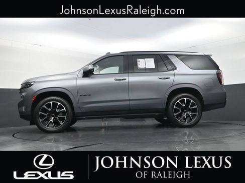 Used 2022 Chevrolet Tahoe RST w/ Luxury Package AWD/4WD image 22