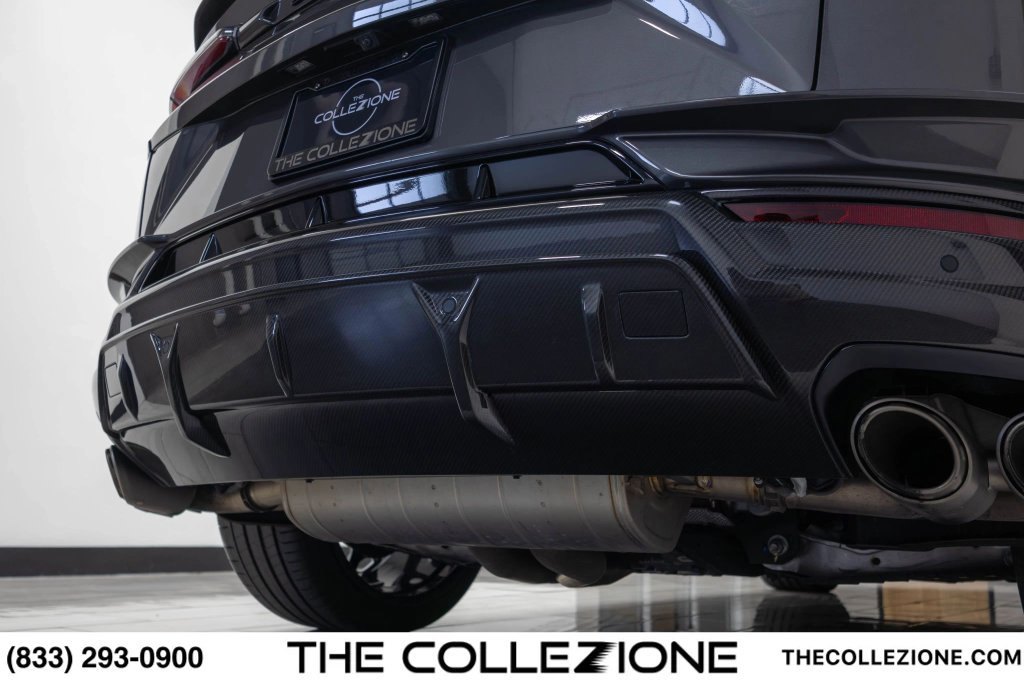 Used 2023 Lamborghini Urus Performante AWD/4WD image 23
