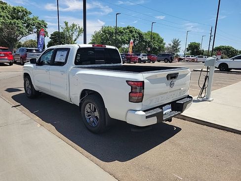 New 2026 Nissan Frontier SV w/ Tow Package RWD image 5