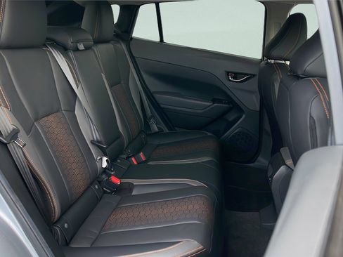 Certified 2025 Subaru Crosstrek 2.5i Limited w/ Crosstrek Mirror Package image 21