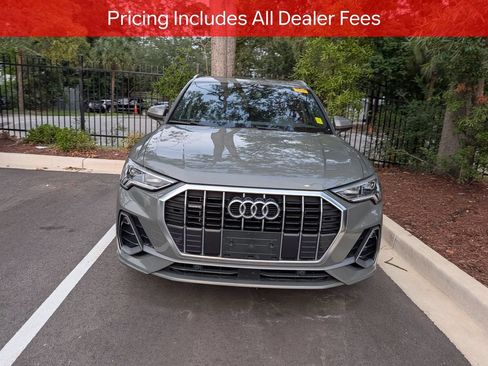 Used 2020 Audi Q3 2.0T Premium Plus w/ Premium Plus Package AWD/4WD image 2