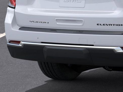 New 2026 GMC Yukon XL Elevation AWD/4WD image 14