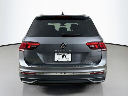Used 2023 Volkswagen Tiguan SE FWD image 6