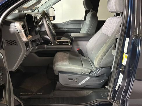 Used 2023 Ford F350 XLT w/ FX4 Off-Road Package AWD/4WD image 12