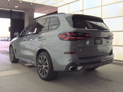 Used 2024 BMW X5 xDrive50e w/ M Sport Package image 3