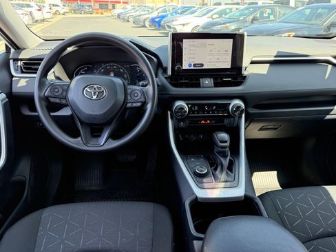 Certified 2025 Toyota RAV4 XLE image 30