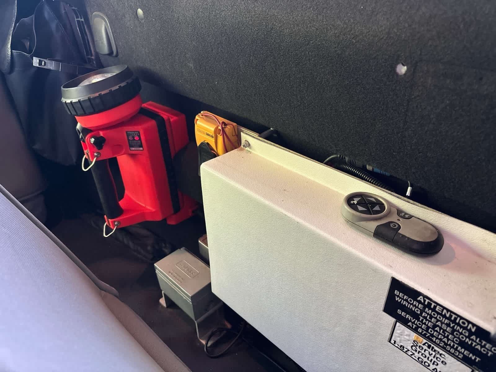 Used 2012 Ford F550 Luxury w/ PWR Equipment Group RWD image 19