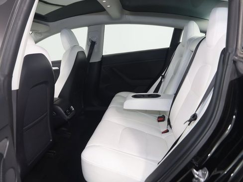 Used 2022 Tesla Model 3 Performance image 49