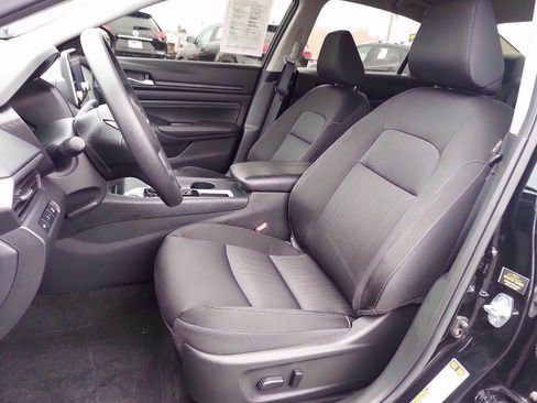 Used 2019 Nissan Altima 2.5 S image 14