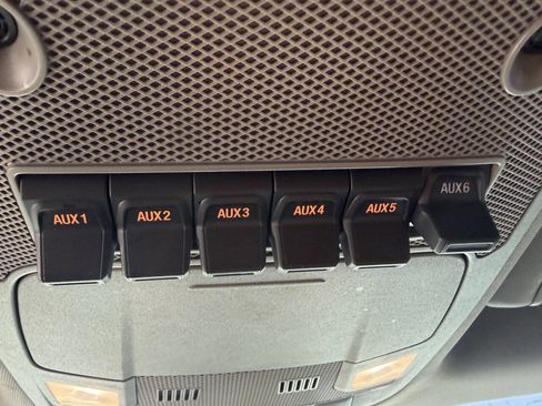 Used 2022 Ford F350 XL w/ Power Equipment Group AWD/4WD image 6