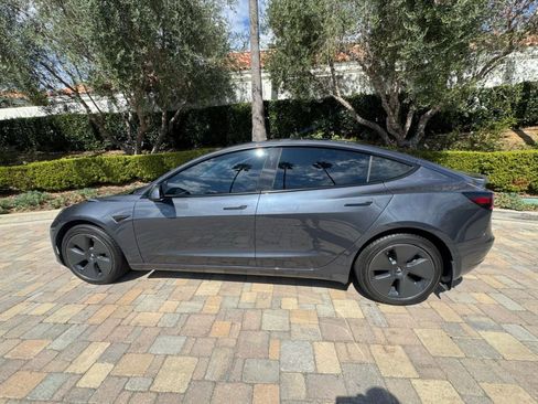 Used 2022 Tesla Model 3 Long Range image 10