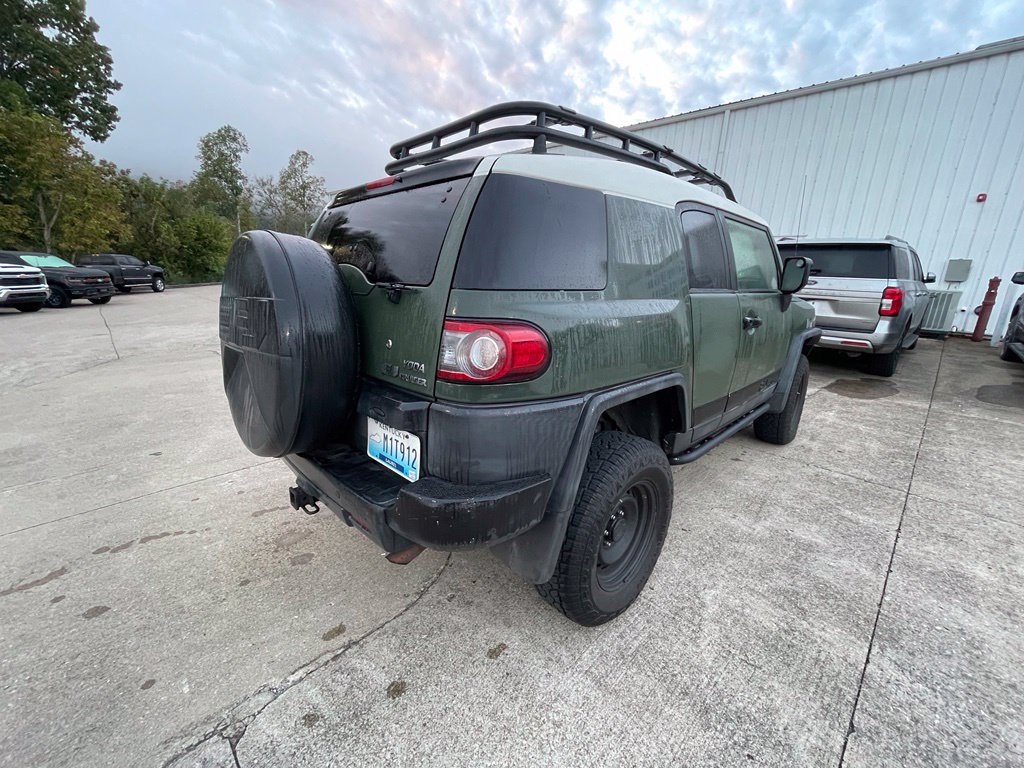 Used 2014 Toyota FJ Cruiser 4WD w/ Upgrade Package image 6